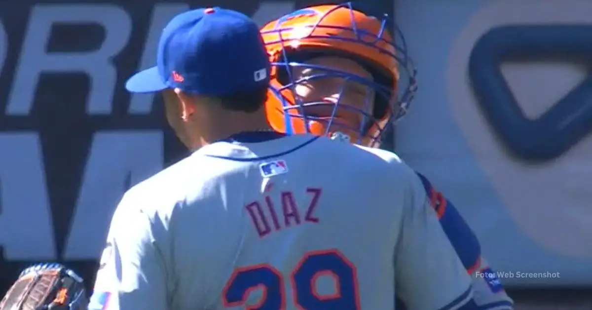 Edwin Díaz celebrando salvado de New York Mets